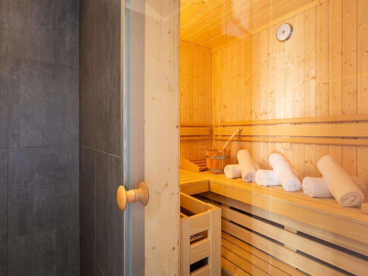 Reetland Am Meer - Premium Reetdachvilla Mit 3 Schlafzimmern, Sauna Und Kamin F07 Dranske Zewnętrze zdjęcie